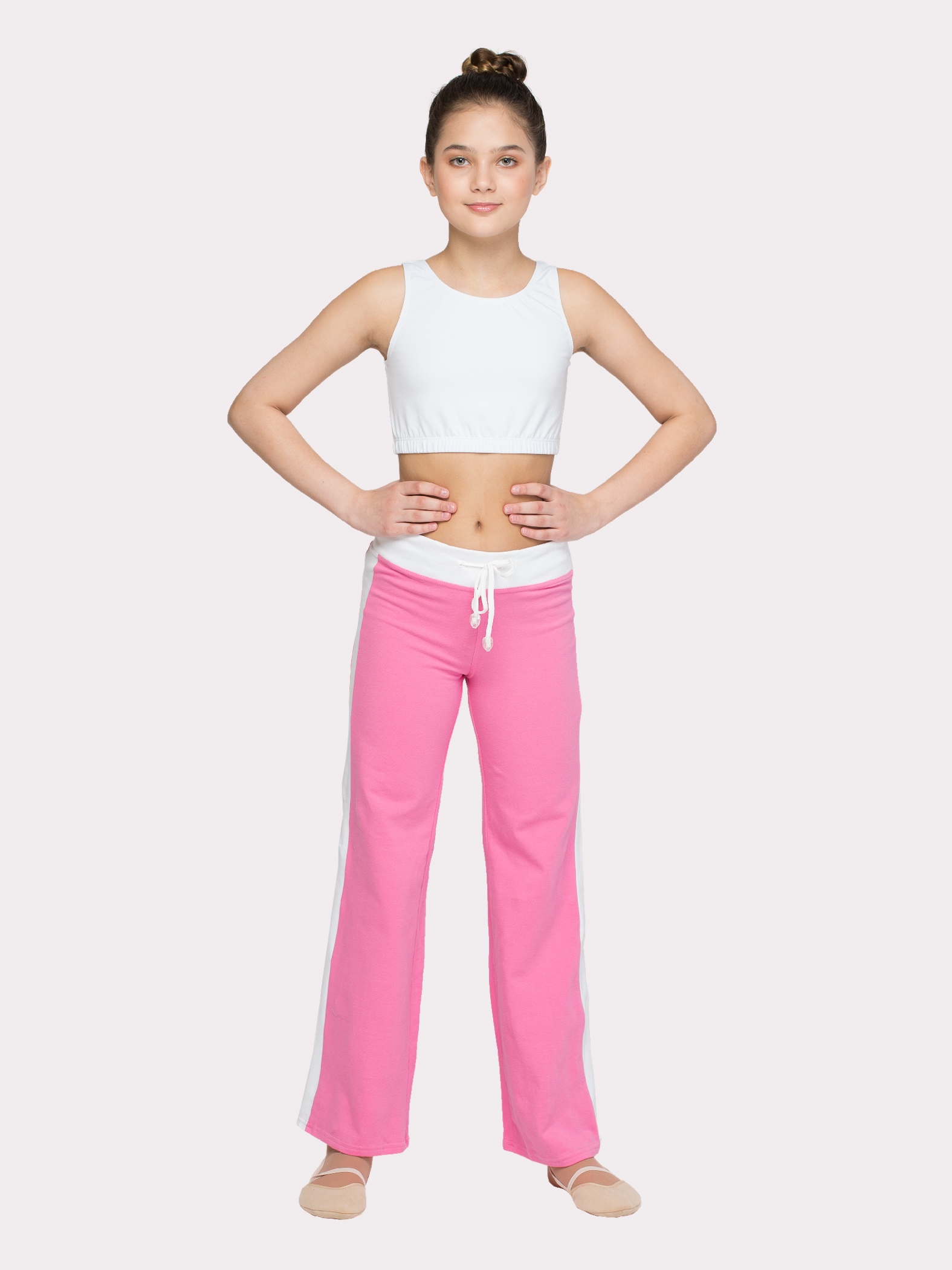 Брюки с широким поясом и лампасом