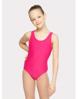 Купальник совместный из однотонной ткани; спинка фигурная-цельная, верхняя часть в форме "борцовки".   Подкладка под грудь.