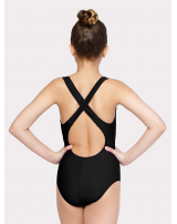 Купальник совместный из однотонной ткани, низкая спинка с крестообразными бретельками. Подкладка под грудь.