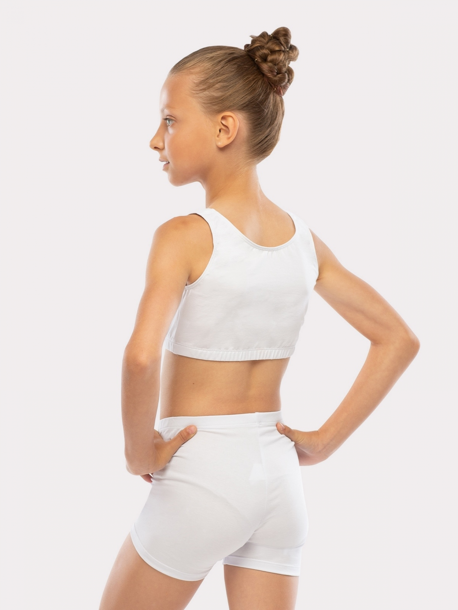 Шорты короткие