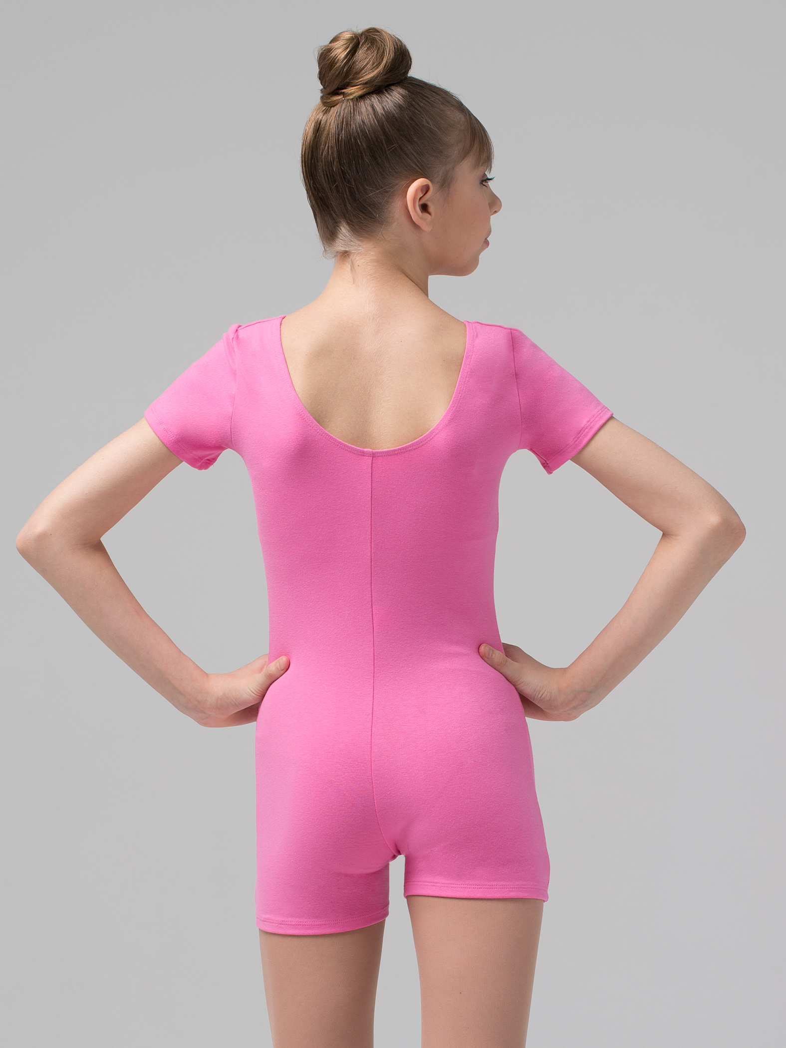 Комбинезон-короткий рукав с шортами