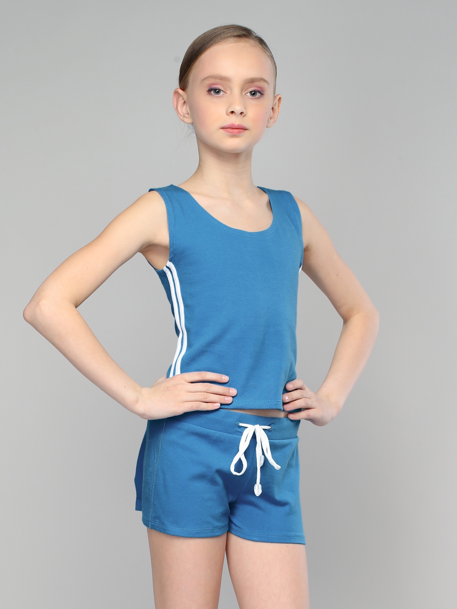 Майка спортивная с настрочным кантом