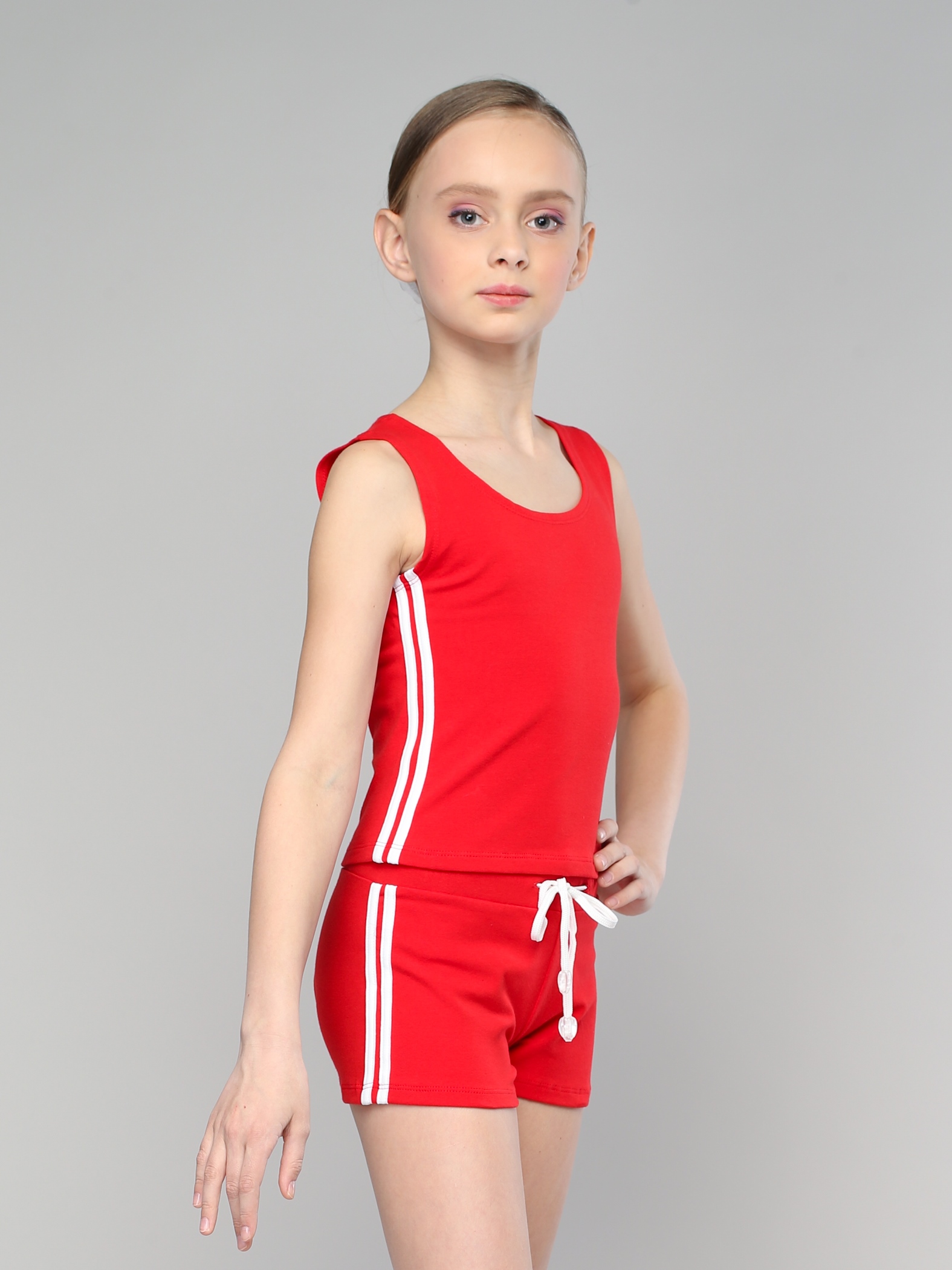 Майка спортивная с настрочным кантом