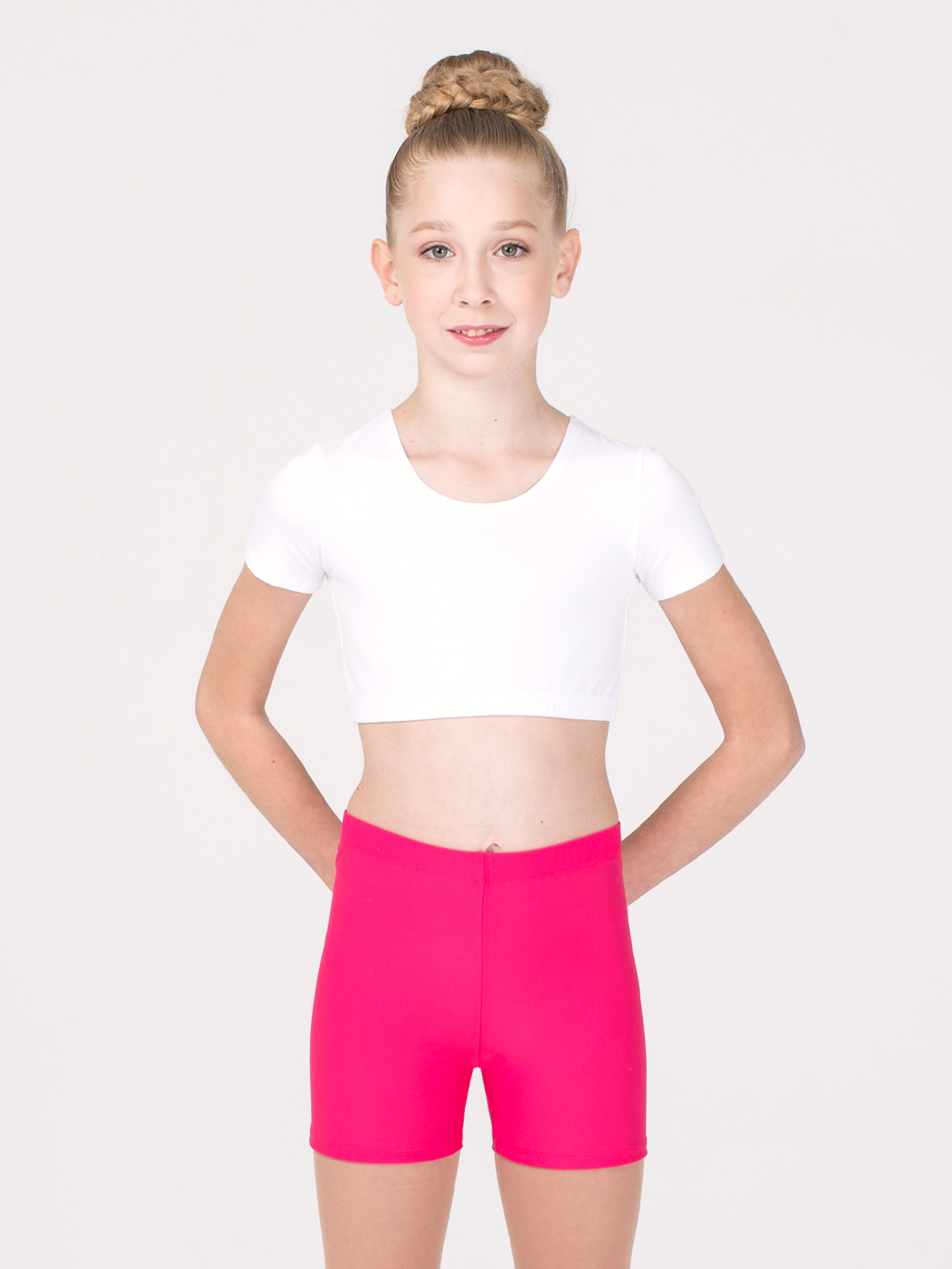 Шорты короткие