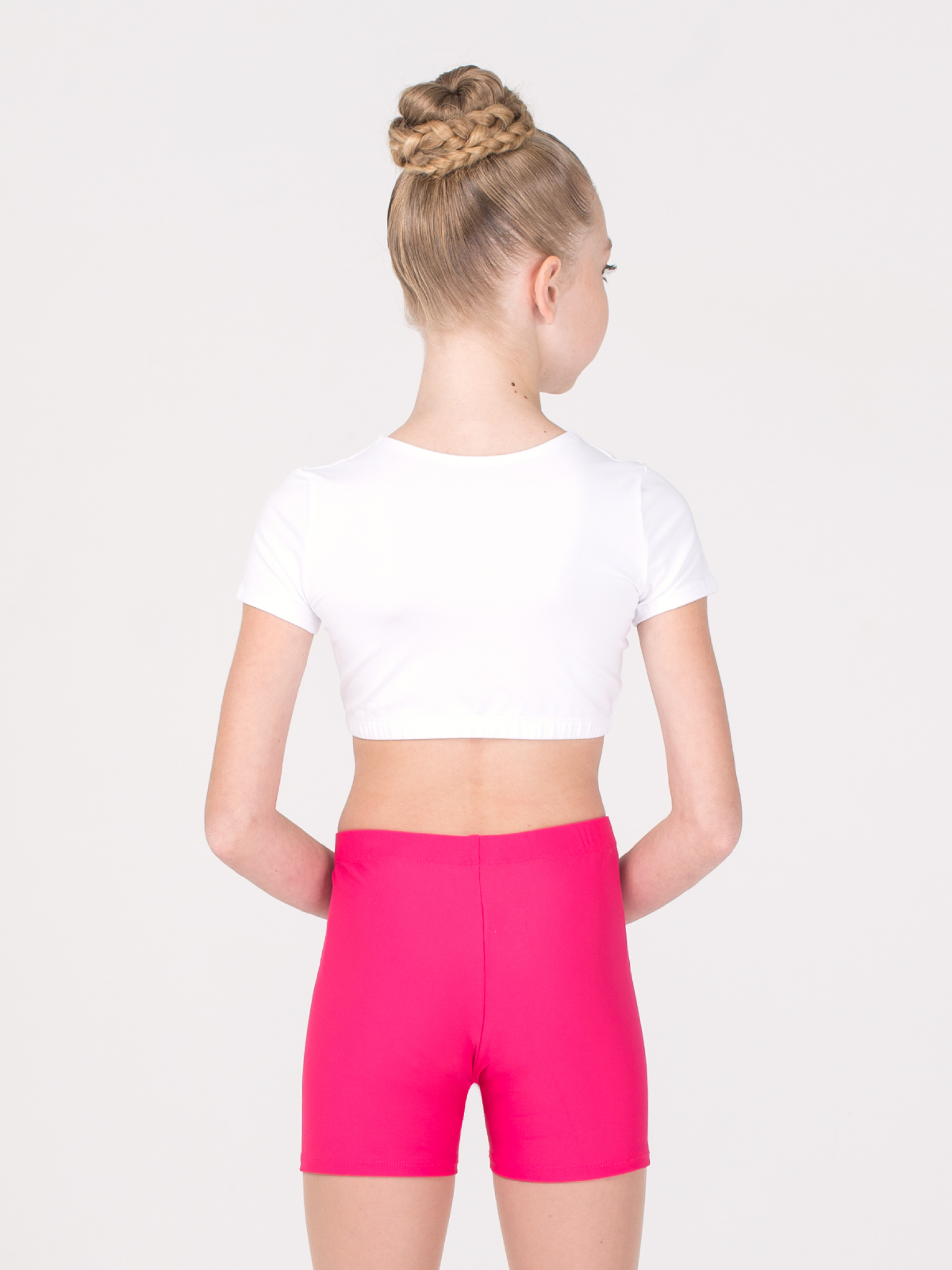 Шорты короткие