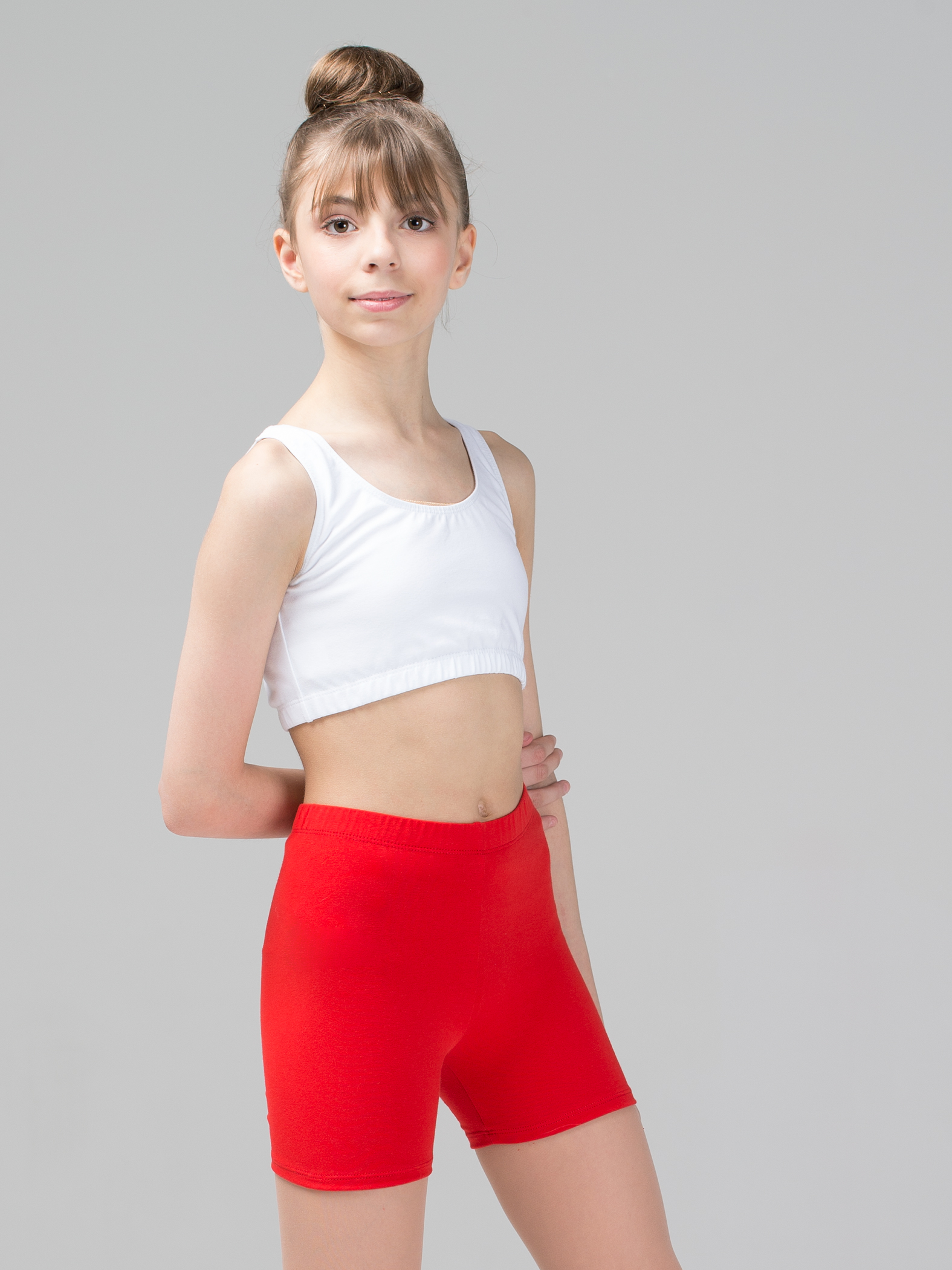 Шорты короткие