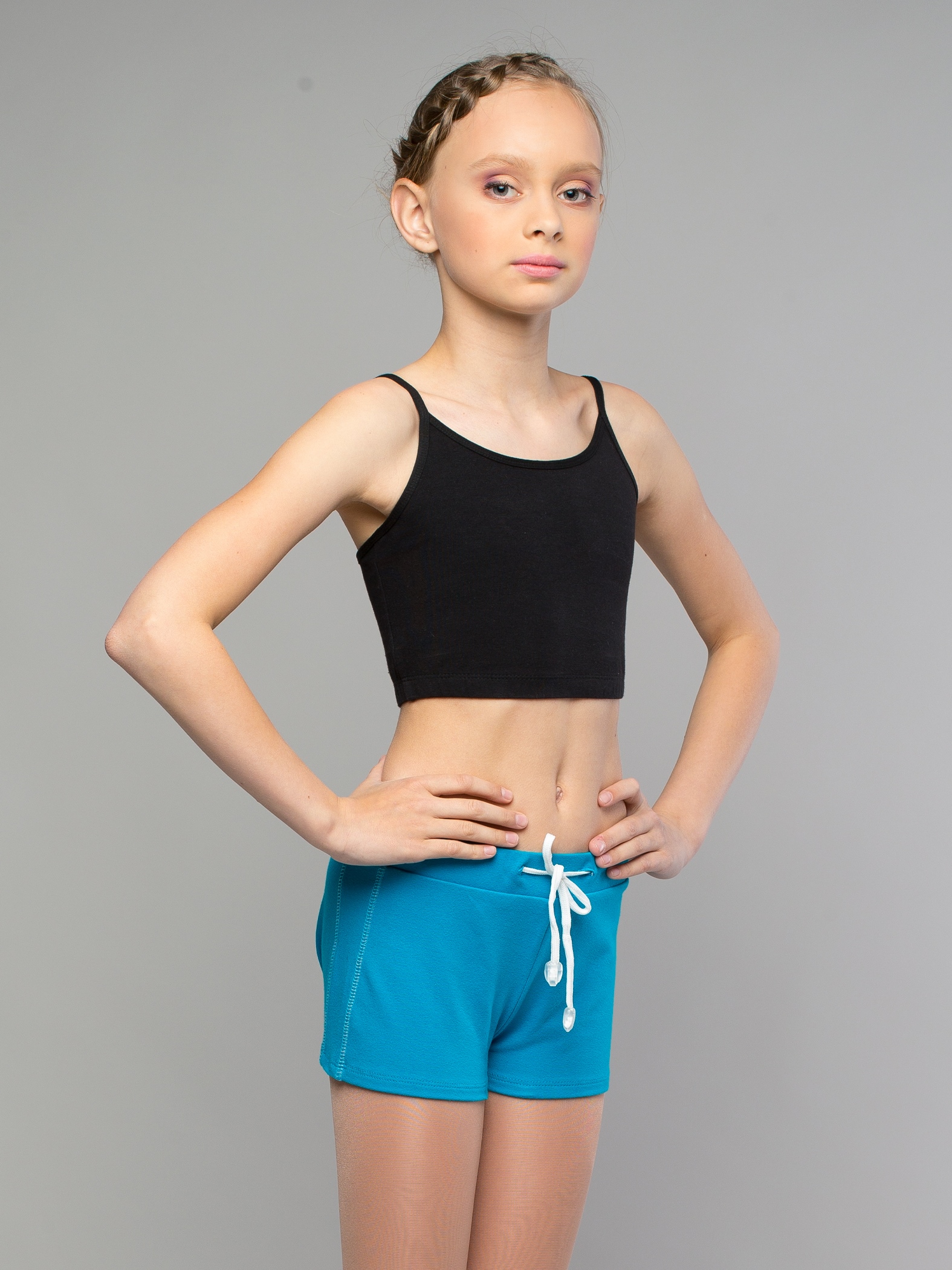 Шорты с декоративной отстрочкой