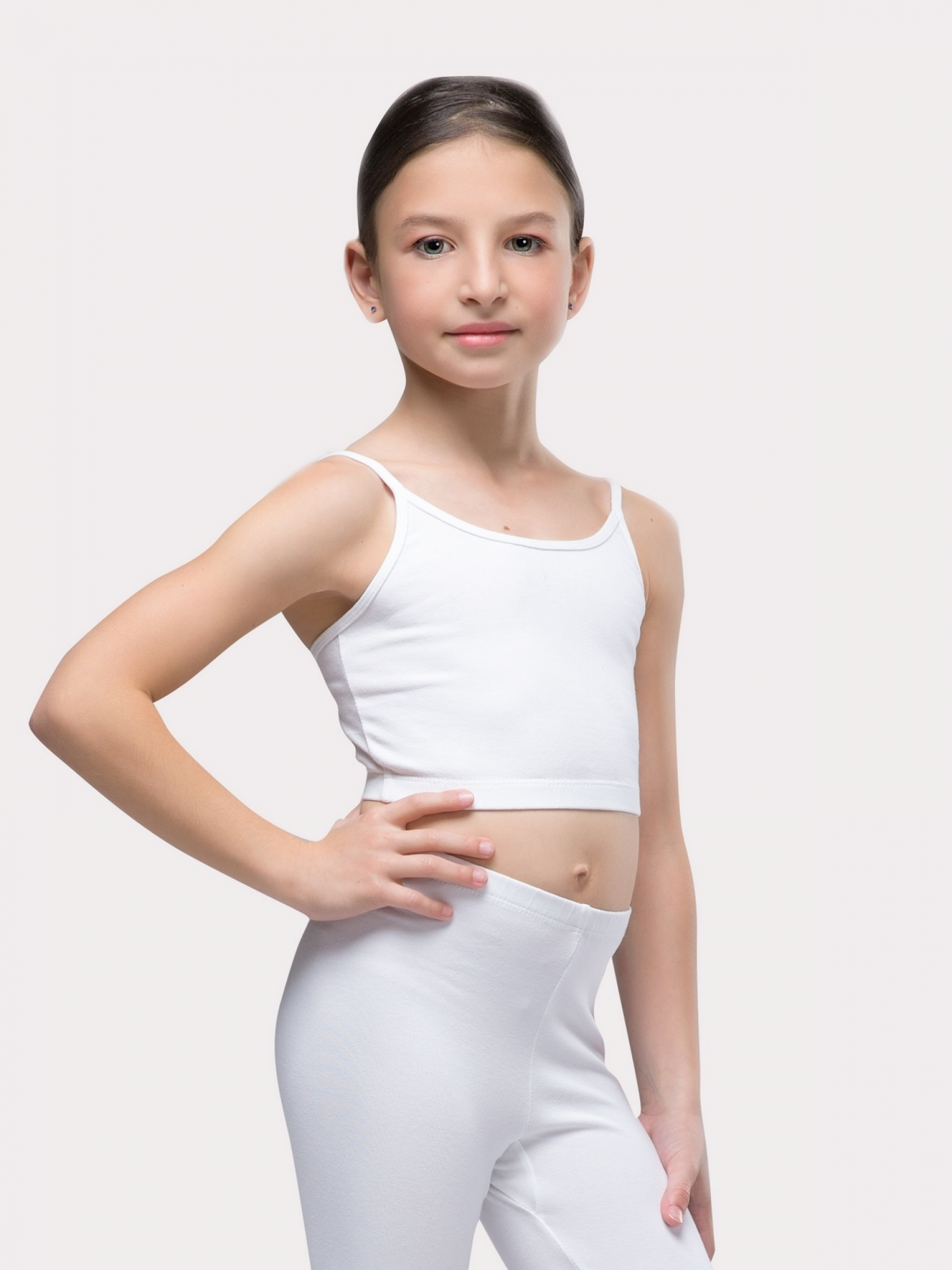 Топик на тонких бретелях