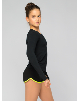 Футболка с длинным рукавом и отверстием под большой палец