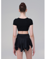 Юбка клиновидная по низу. На кокетке, с трусиками. Пояс на резинке. Масло.